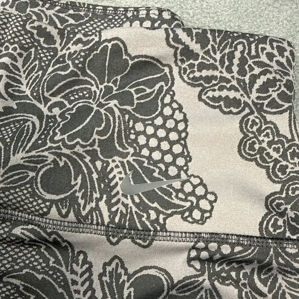 Nike Leggings Women's Small Gray Black Lace Floral Printed Athletic Stretch